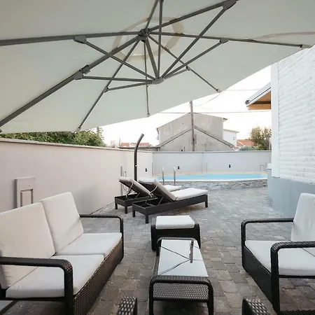Villa Privlaka 프리블라카