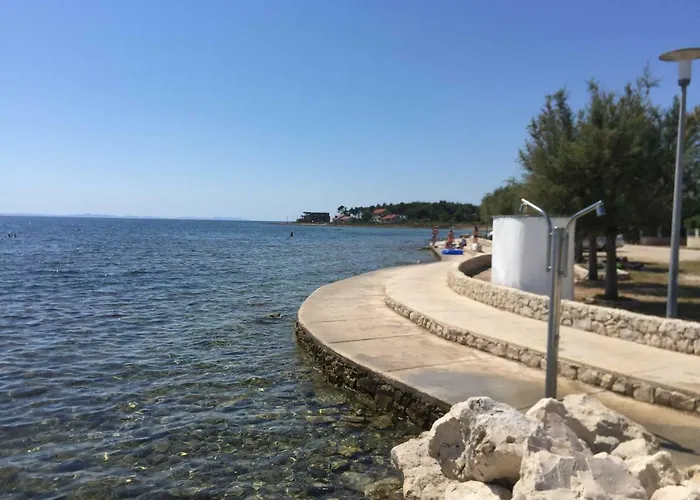 Villa Privlaka Vila *