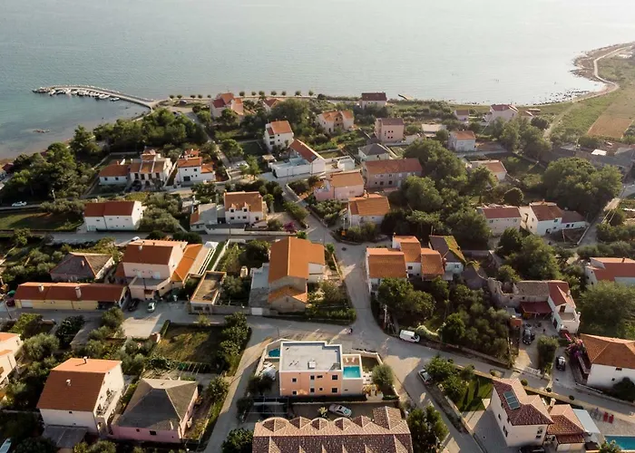 빌라 Villa Privlaka *
